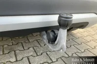 Mercedes-Benz GLA 200 din 2020 cu 25.212 km - oferta MER127695 - foto 7