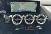 Mercedes-Benz GLA 200 din 2022 cu 40.000 km - oferta MER127696 - foto 11