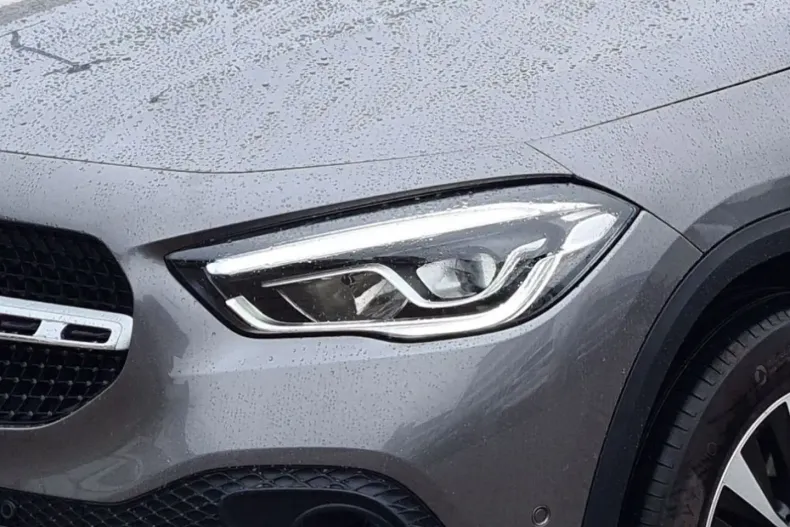 Mercedes-Benz GLA 250 din 2020 cu 45.583 km - oferta MER127698 - foto 5