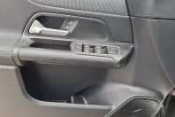 Mercedes-Benz GLA 250 din 2020 cu 45.583 km - oferta MER127698 - foto 13