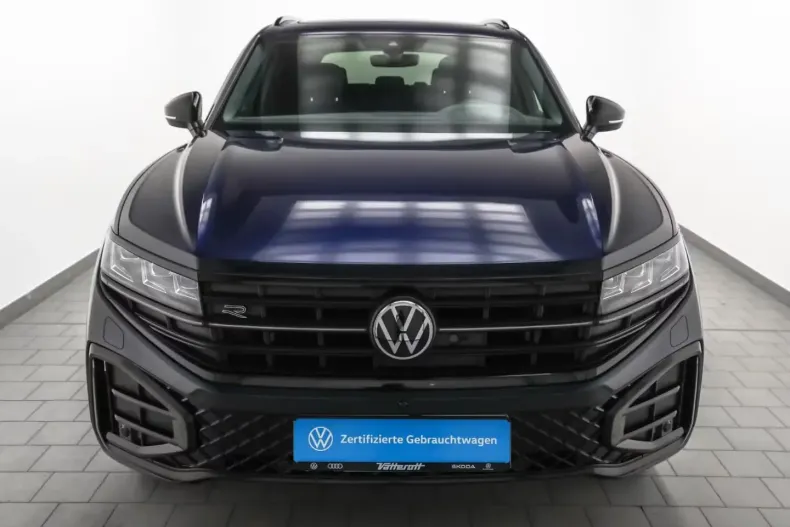 Volkswagen Touareg din 2024 cu 19.874 km - oferta VOL127702 - foto 2