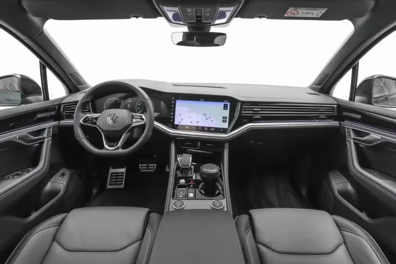 Volkswagen Touareg din 2024 cu 19.874 km - oferta VOL127702 - foto 6