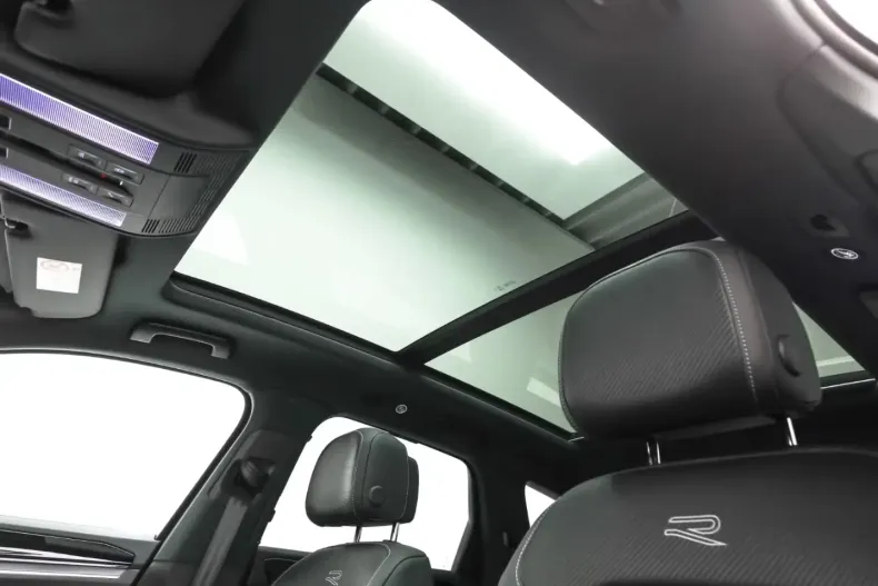 Volkswagen Touareg din 2024 cu 19.874 km - oferta VOL127702 - foto 10