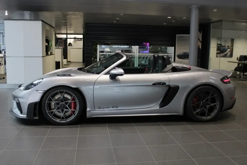 Porsche Boxster din 2025 cu 0 km - oferta POR127726 - foto 4