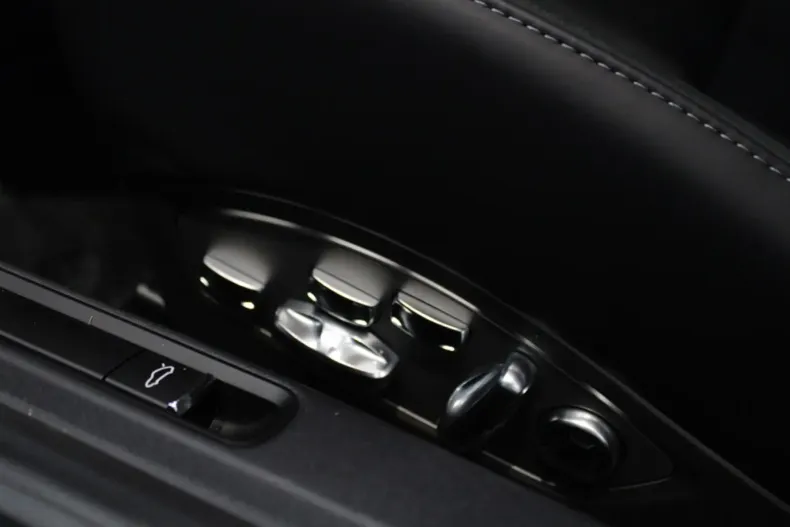 Porsche Boxster din 2025 cu 0 km - oferta POR127726 - foto 14