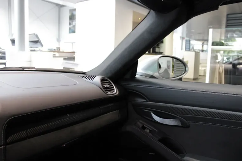 Porsche Boxster din 2025 cu 0 km - oferta POR127726 - foto 19