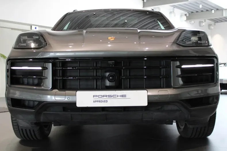 Porsche Cayenne din 2024 cu 9.370 km - oferta POR127727 - foto 4