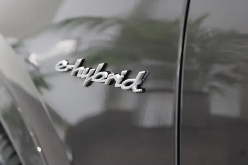 Porsche Cayenne din 2024 cu 9.370 km - oferta POR127727 - foto 13