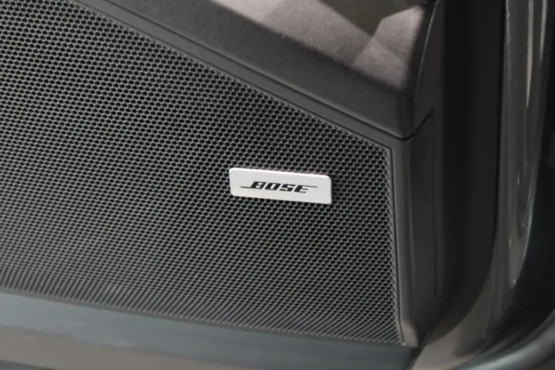 Porsche Cayenne din 2024 cu 9.370 km - oferta POR127727 - foto 17