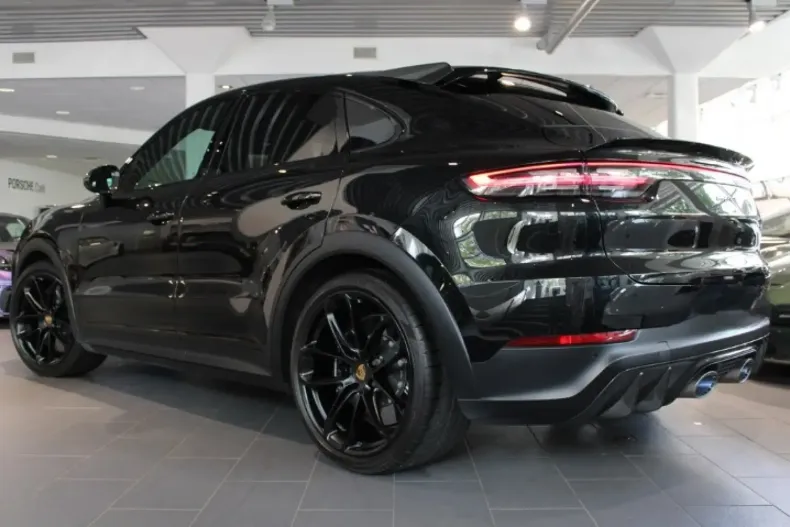 Porsche Cayenne din 2023 cu 15.200 km - oferta POR127728 - foto 4