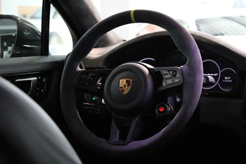 Porsche Cayenne din 2023 cu 15.200 km - oferta POR127728 - foto 6