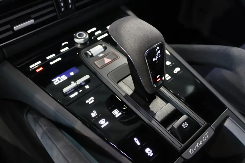 Porsche Cayenne din 2023 cu 15.200 km - oferta POR127728 - foto 9