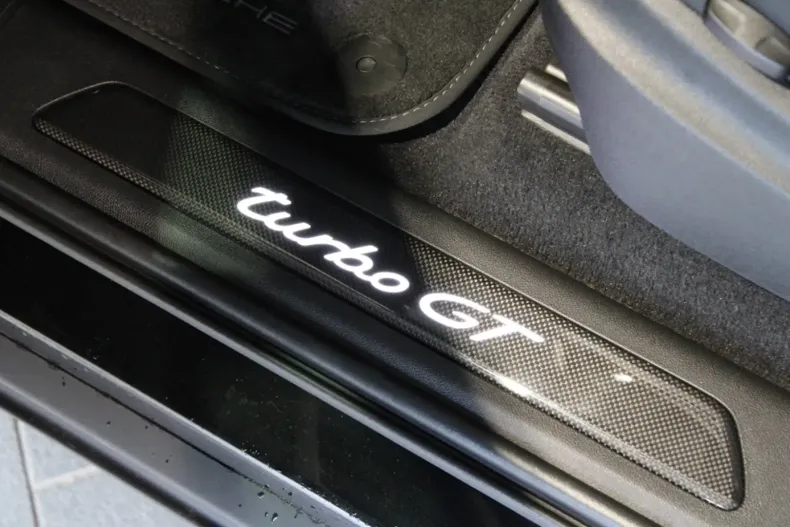 Porsche Cayenne din 2023 cu 15.200 km - oferta POR127728 - foto 21