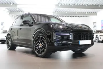 Porsche Cayenne din 2025 - oferta POR127731