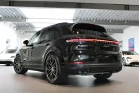 Porsche Cayenne din 2025 cu 7.110 km - oferta POR127731 - foto 3