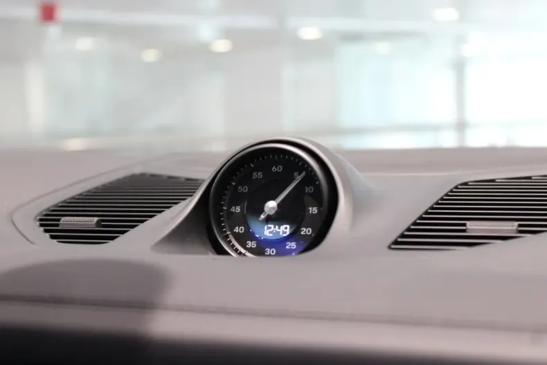 Porsche Cayenne din 2025 cu 7.110 km - oferta POR127731 - foto 8