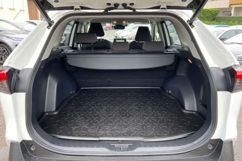 Toyota RAV4 din 2020 cu 65.766 km - oferta TOY127739 - foto 13