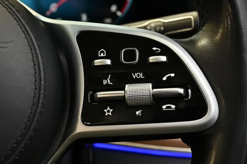 Mercedes-Benz GLE 400 din 2021 cu 94.100 km - oferta MER127742 - foto 17