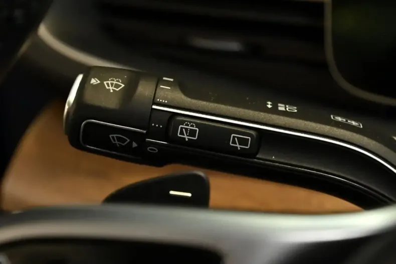 Mercedes-Benz GLE 400 din 2021 cu 94.100 km - oferta MER127742 - foto 19