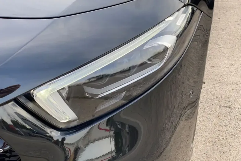 Mercedes-Benz A 250 din 2021 cu 48.967 km - oferta MER127752 - foto 3