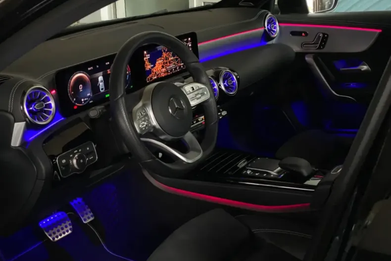 Mercedes-Benz A 250 din 2021 cu 48.967 km - oferta MER127752 - foto 28