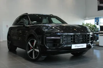 Porsche Cayenne din 2025 - oferta POR127753