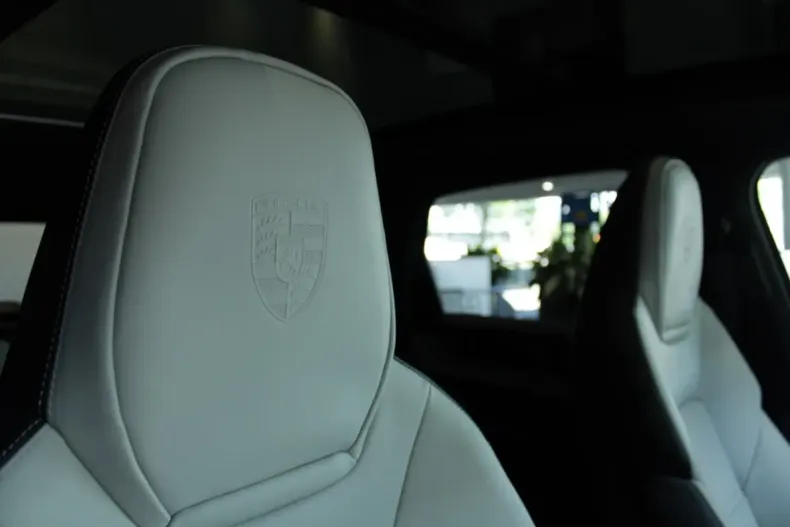 Porsche Cayenne din 2025 cu 0 km - oferta POR127756 - foto 25