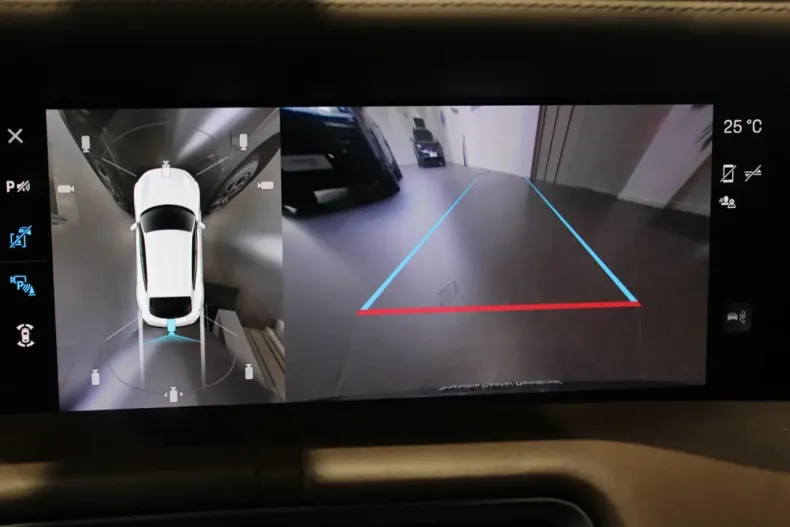 Porsche Taycan din 2022 cu 46.650 km - oferta POR127757 - foto 14