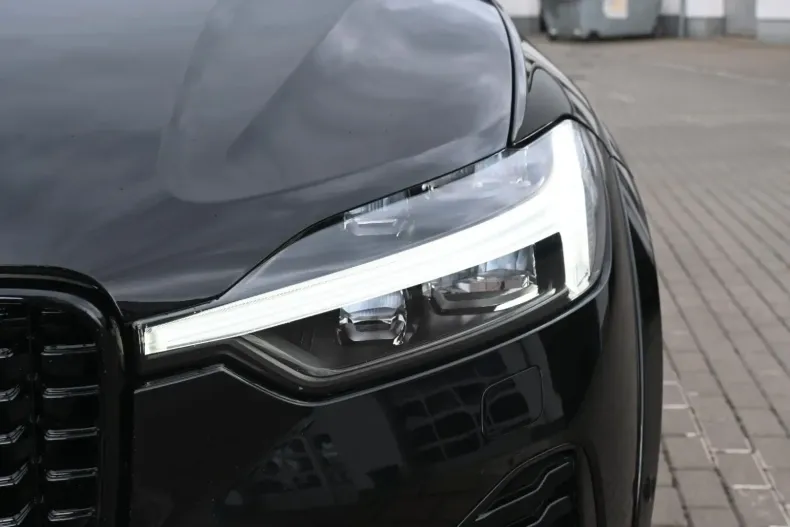 Volvo XC60 din 2024 cu 28.700 km - oferta VOL127758 - foto 11