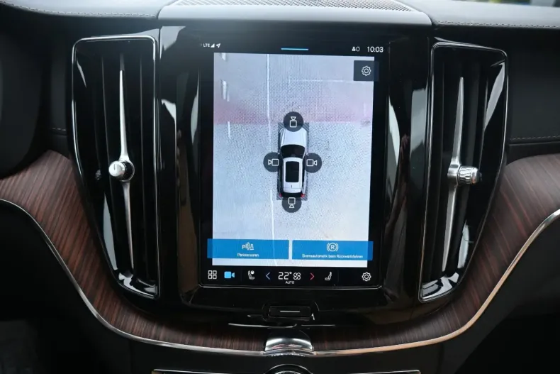 Volvo XC60 din 2024 cu 28.700 km - oferta VOL127758 - foto 26