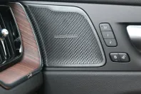 Volvo XC60 din 2024 cu 28.700 km - oferta VOL127758 - foto 29