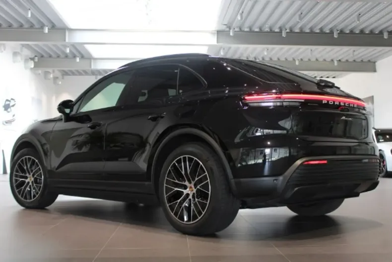 Porsche Macan din 2025 cu 1.990 km - oferta POR127759 - foto 6