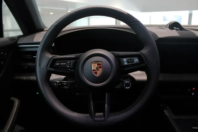 Porsche Macan din 2025 cu 1.990 km - oferta POR127759 - foto 11