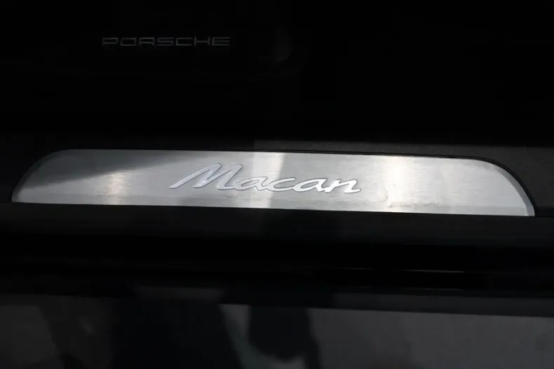 Porsche Macan din 2025 cu 1.990 km - oferta POR127759 - foto 13