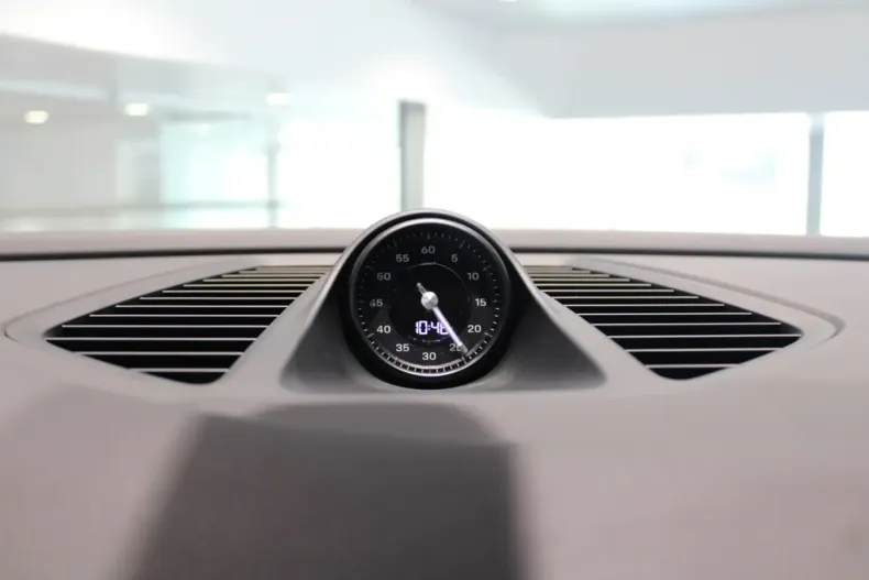 Porsche Macan din 2025 cu 1.990 km - oferta POR127759 - foto 16