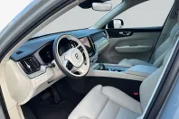 Volvo XC60 din 2024 cu 14.947 km - oferta VOL127760 - foto 2