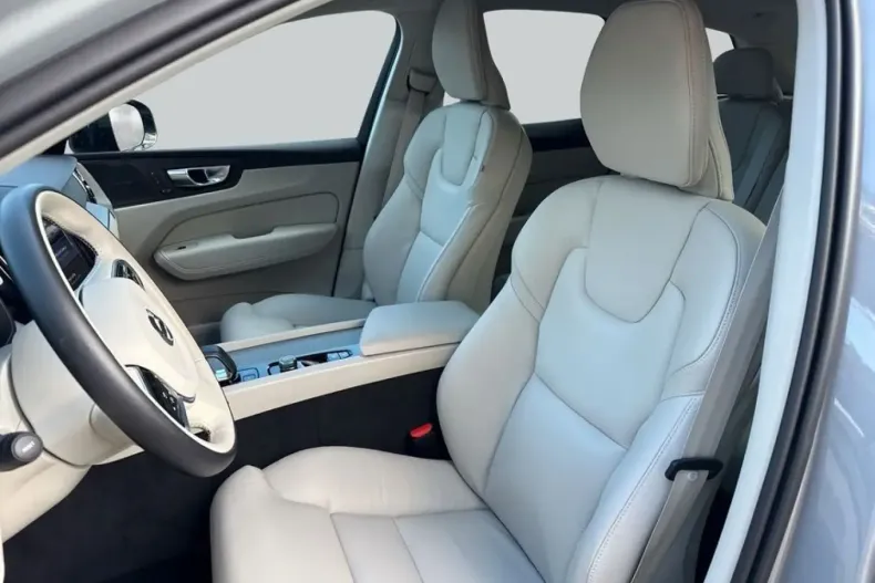 Volvo XC60 din 2024 cu 14.947 km - oferta VOL127760 - foto 10