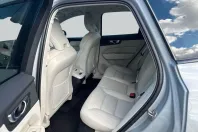 Volvo XC60 din 2024 cu 14.947 km - oferta VOL127760 - foto 11