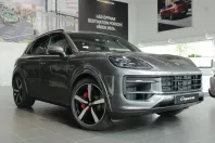 Porsche Cayenne din 2025 cu 0 km - oferta POR127761 - foto 1
