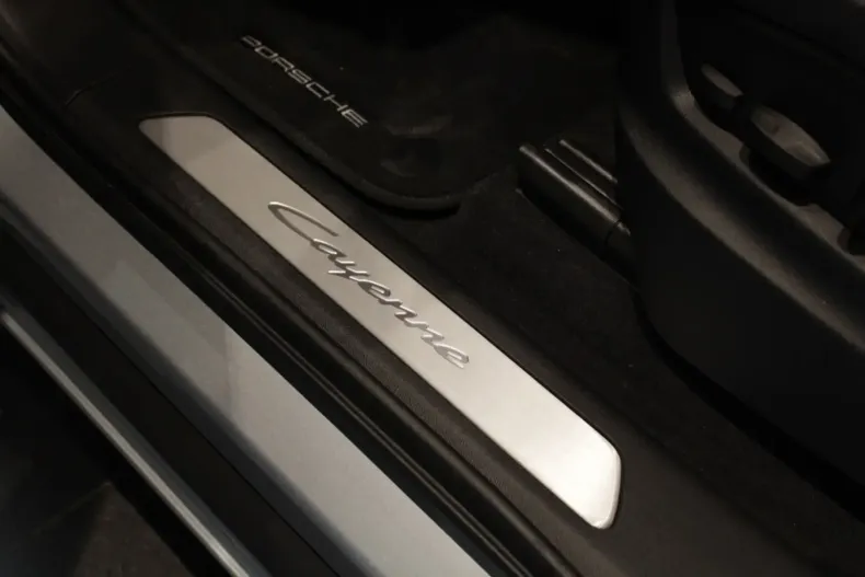 Porsche Cayenne din 2025 cu 0 km - oferta POR127762 - foto 15