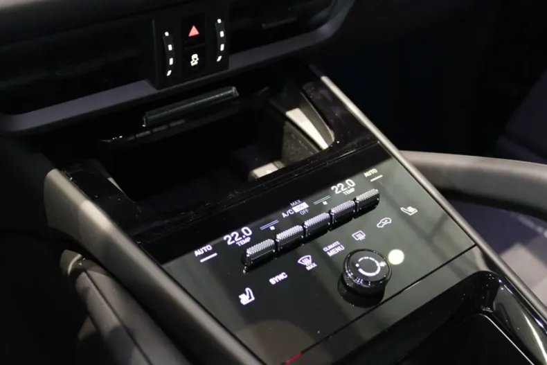 Porsche Cayenne din 2025 cu 0 km - oferta POR127762 - foto 18