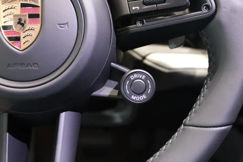 Porsche Cayenne din 2025 cu 0 km - oferta POR127762 - foto 21