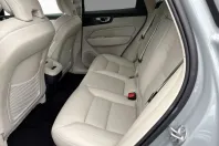 Volvo XC60 din 2024 cu 6.037 km - oferta VOL127764 - foto 7