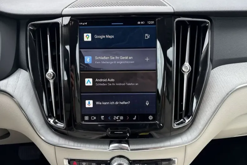 Volvo XC60 din 2024 cu 6.037 km - oferta VOL127764 - foto 11