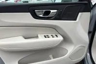 Volvo XC60 din 2024 cu 6.037 km - oferta VOL127764 - foto 12