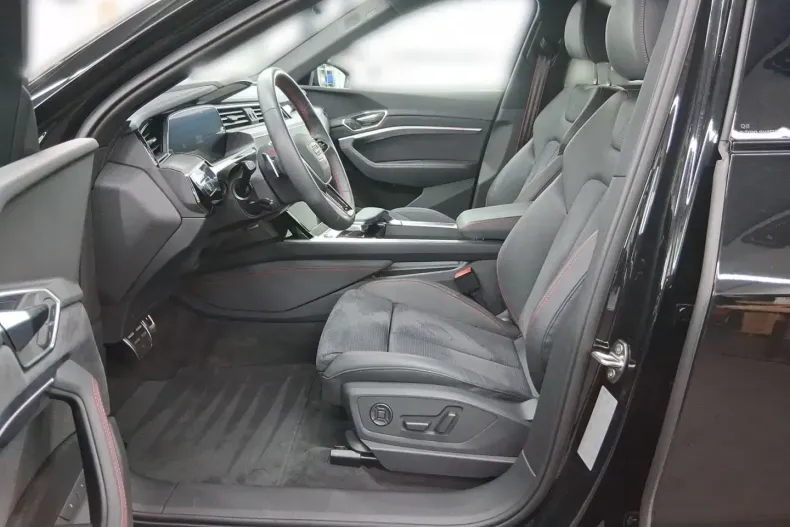 Audi Q8 din 2023 cu 16.000 km - oferta AUD127765 - foto 7