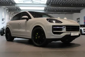 Porsche Cayenne din 2024 - oferta POR127767