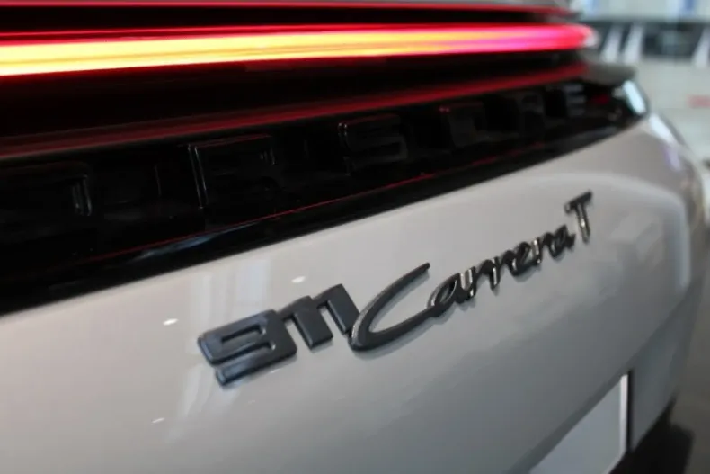 Porsche 911 din 2025 cu 3.200 km - oferta POR127768 - foto 9