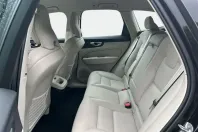 Volvo XC60 din 2024 cu 21.213 km - oferta VOL127770 - foto 14