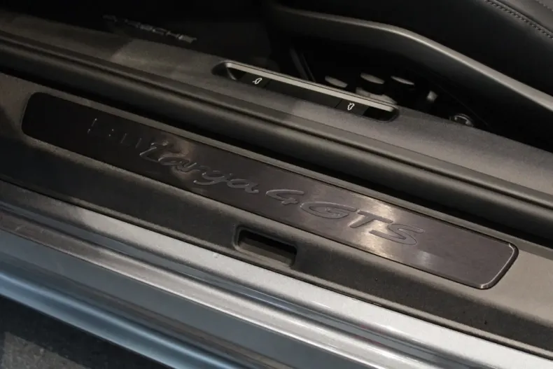 Porsche 911 din 2025 cu 0 km - oferta POR127771 - foto 13